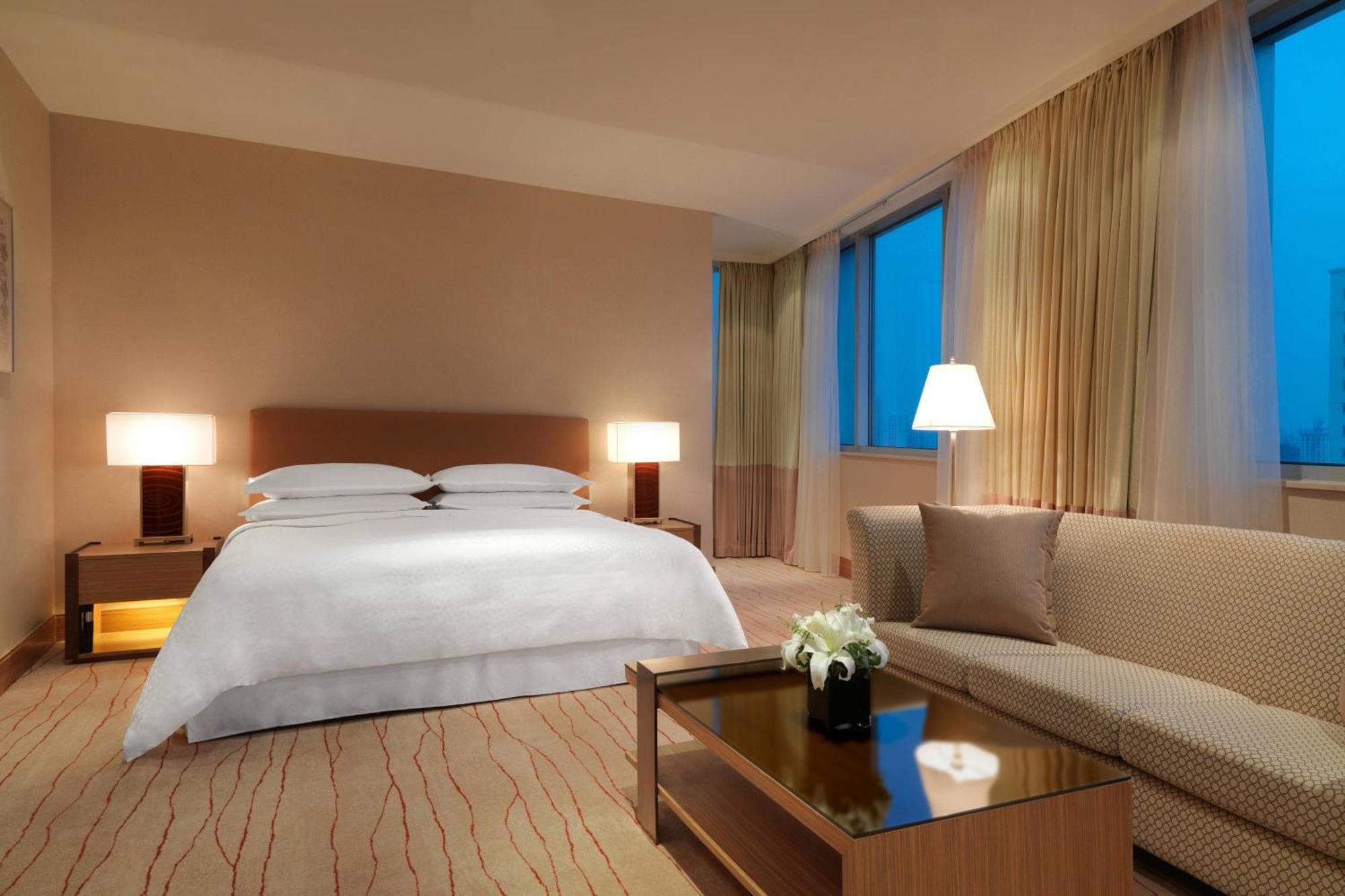 โฟร์ พอยต์ บาย เชอราตัน เซี่ยงไฮ้ ต้าหนิง Hotel ภายนอก รูปภาพ